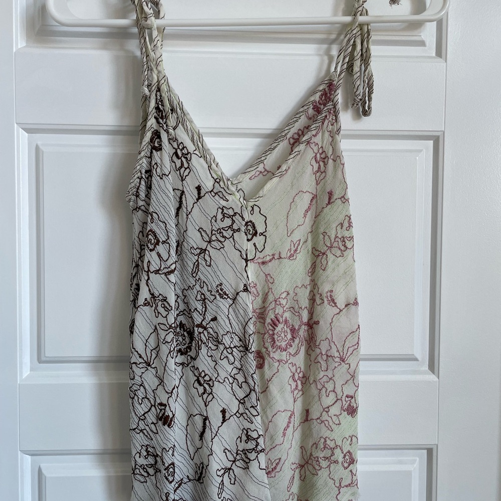 Wilfred Cream Tie Strap Top with Floral Stitching